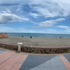 Paseo De La Carihuela Torremolinos